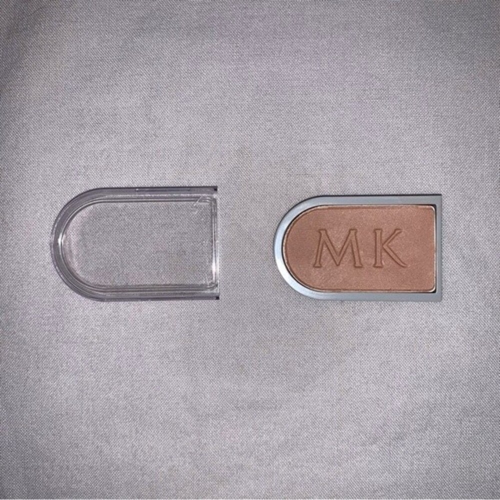 Mary Kay Signature Eye Color Shadow Eyeshadow Adobe Tan Neutral NEW discontinued